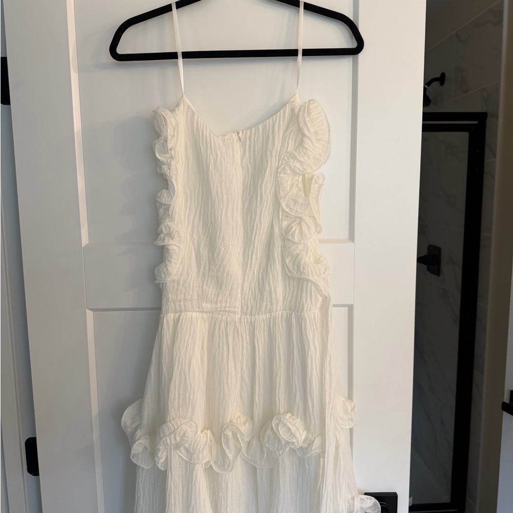 Elegant White Ruffled Mini Dress - Picture 3 of 7